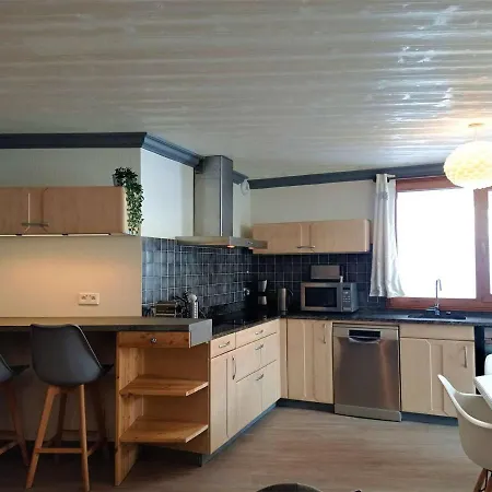 Bel 6/8 Pers Avec Balcon, Au Cœur De - Fr-1-545-21